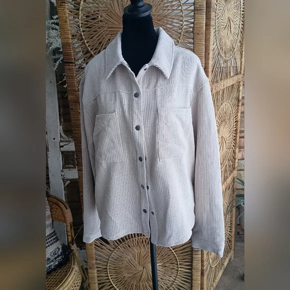 Avln Sudio Corduroy Button-Up Jacket_XL - Picture 1 of 5